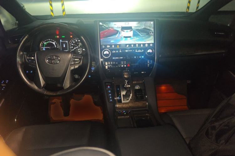 Used Toyota Alphard 2019 Dual-Engine 2.5L Prestige Edition Center Console