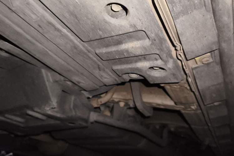 Used Toyota Alphard 2019 Dual-Engine 2.5L Prestige Edition Chassis Front Left