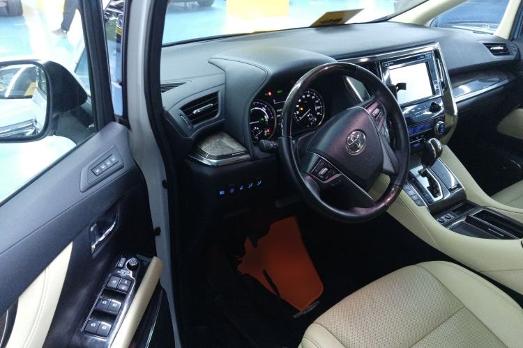 Used Toyota Alphard 2019 Dual-Engine 2.5L Luxury Edition Driver Seat