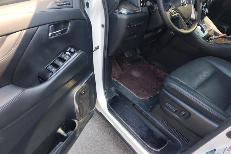 Used Toyota Alphard 2019 Dual-Engine 2.5L Prestige Edition Driver Seat