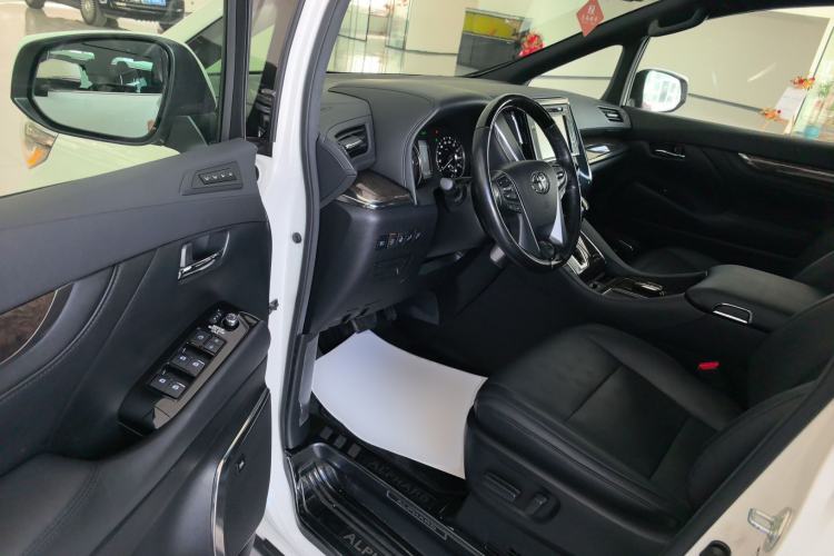 Used Toyota Alphard 2019 Dual-Engine 2.5L Prestige Edition Driver Seat