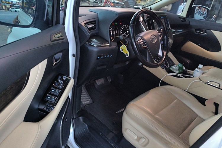 Used Toyota Alphard 2019 Dual-Engine 2.5L Prestige Edition Driver Seat