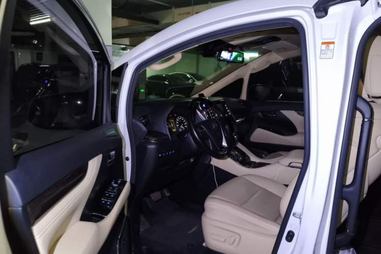 Used Toyota Alphard 2019 Dual-Engine 2.5L Prestige Edition Driver Seat