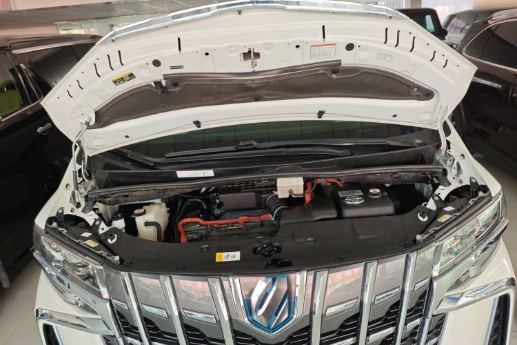 Used Toyota Alphard 2019 Dual-Engine 2.5L Luxury Edition Engine Bay
