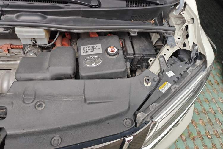 Used Toyota Alphard 2019 Dual-Engine 2.5L Prestige Edition Engine Bay Left