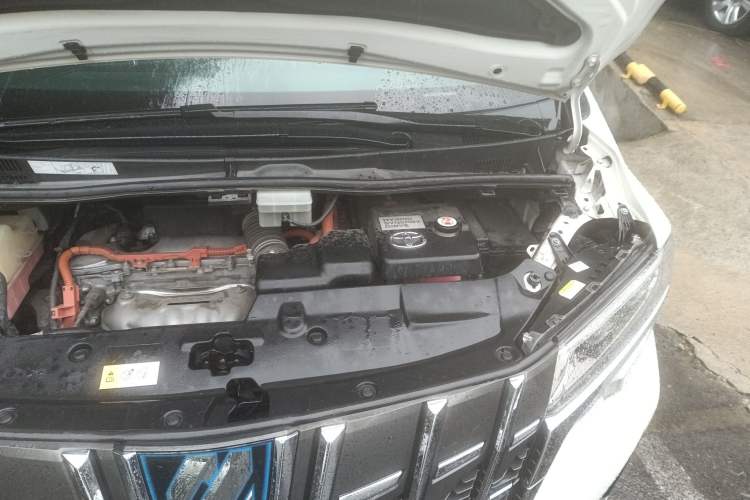 Used Toyota Alphard 2019 Dual-Engine 2.5L Luxury Edition Engine Bay Left