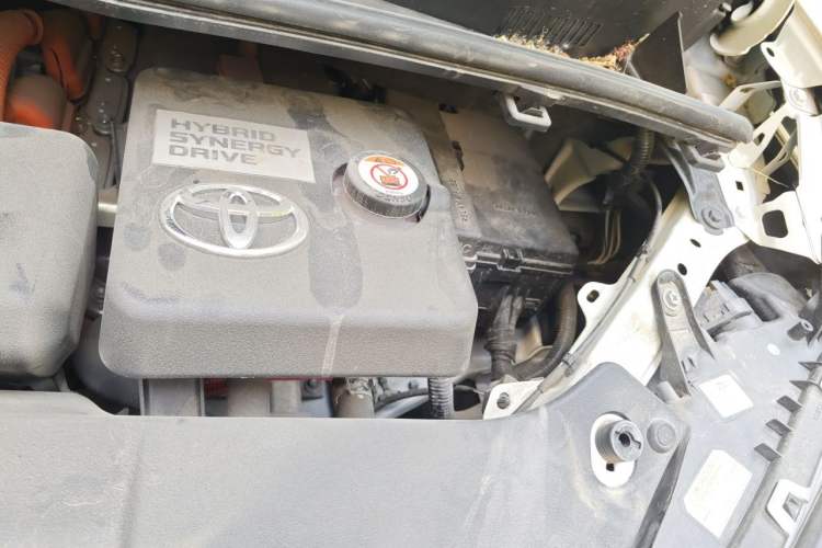 Used Toyota Alphard 2019 Dual-Engine 2.5L Prestige Edition Engine Bay Left