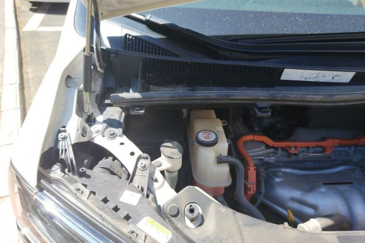 Used Toyota Alphard 2019 Dual-Engine 2.5L Luxury Edition Engine Bay Right