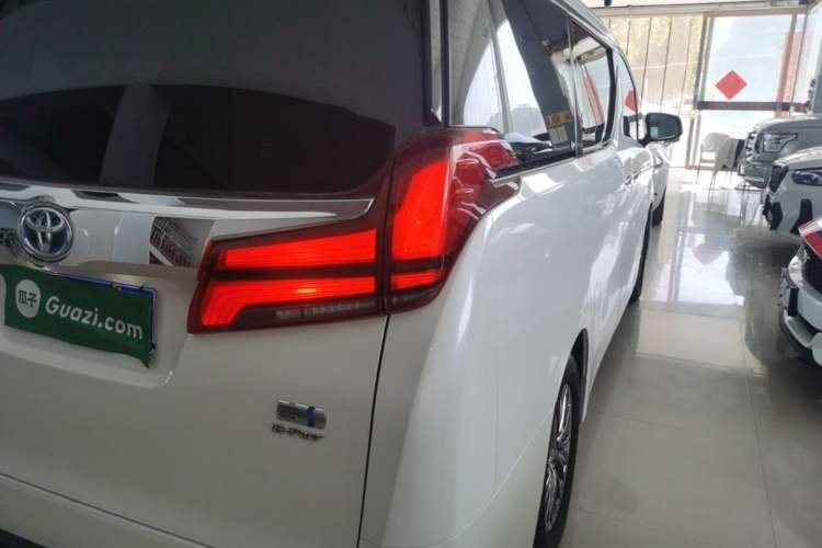 Used Toyota Alphard 2019 Dual-Engine 2.5L Prestige Edition Exterior 3