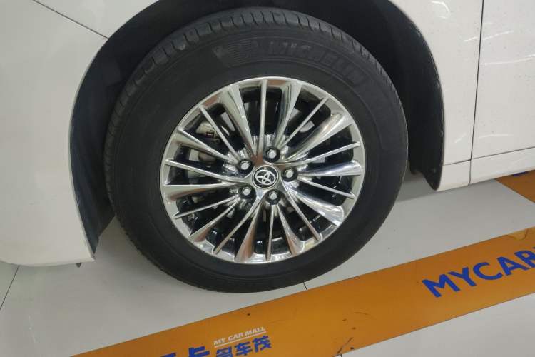 Used Toyota Alphard 2019 Dual-Engine 2.5L Prestige Edition Exterior 4