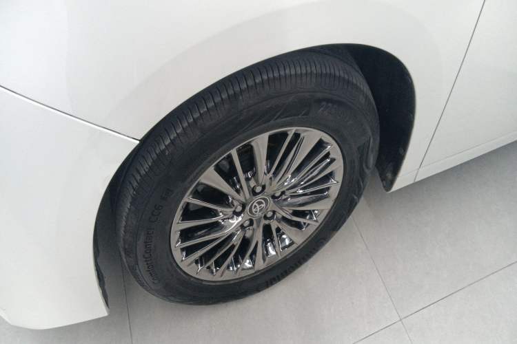 Used Toyota Alphard 2019 Dual-Engine 2.5L Prestige Edition Exterior 4