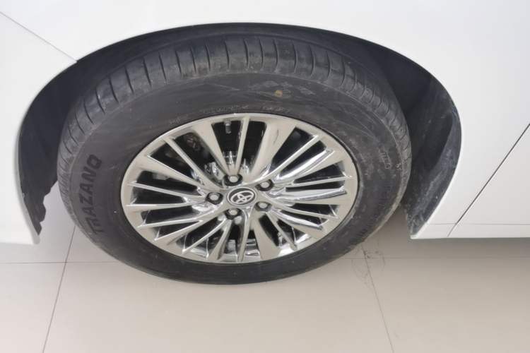 Used Toyota Alphard 2019 Dual-Engine 2.5L Prestige Edition Exterior 4