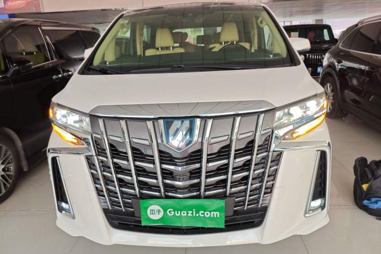 Used Toyota Alphard 2019 Dual-Engine 2.5L Luxury Edition Front