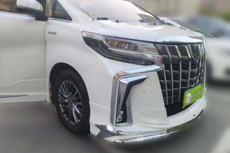 Used Toyota Alphard 2019 Dual-Engine 2.5L Luxury Edition Front Right 45 Deg