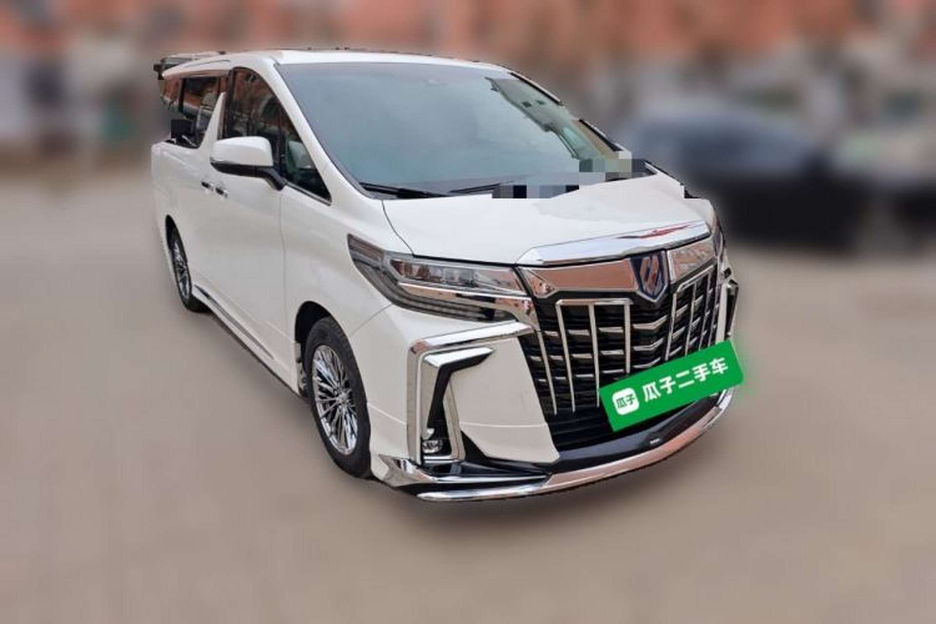 Used Toyota Alphard 2019 Dual-Engine 2.5L Luxury Edition Front Right 45 Deg