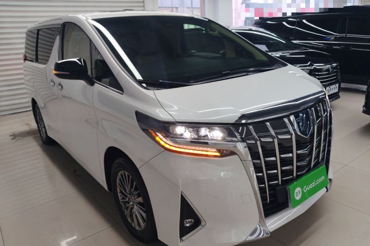 Used Toyota Alphard 2019 Dual-Engine 2.5L Luxury Edition Front Right 45 Deg