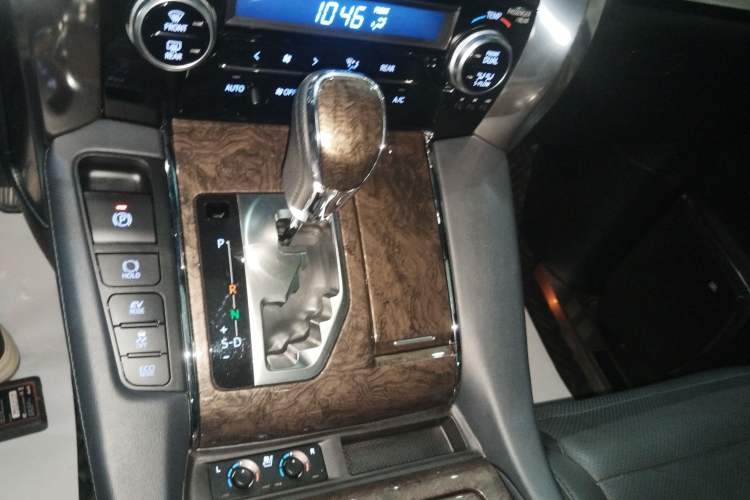 Used Toyota Alphard 2019 Dual-Engine 2.5L Prestige Edition Gear Lever