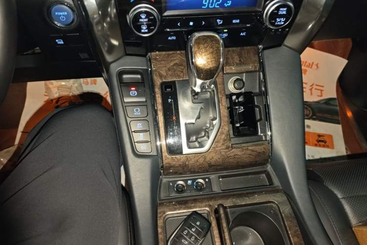 Used Toyota Alphard 2019 Dual-Engine 2.5L Prestige Edition Gear Lever