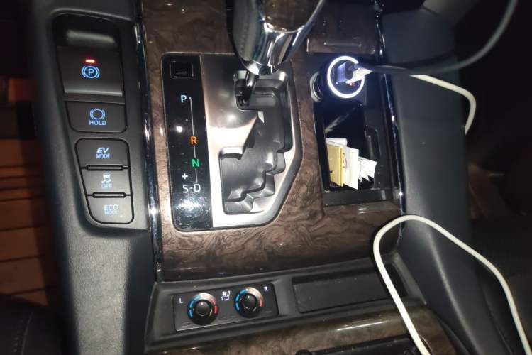 Used Toyota Alphard 2019 Dual-Engine 2.5L Prestige Edition Gear Lever