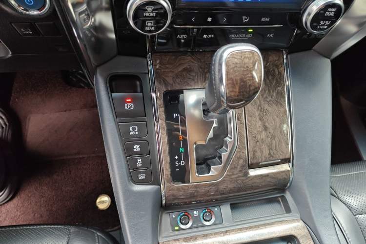 Used Toyota Alphard 2019 Dual-Engine 2.5L Prestige Edition Gear Lever