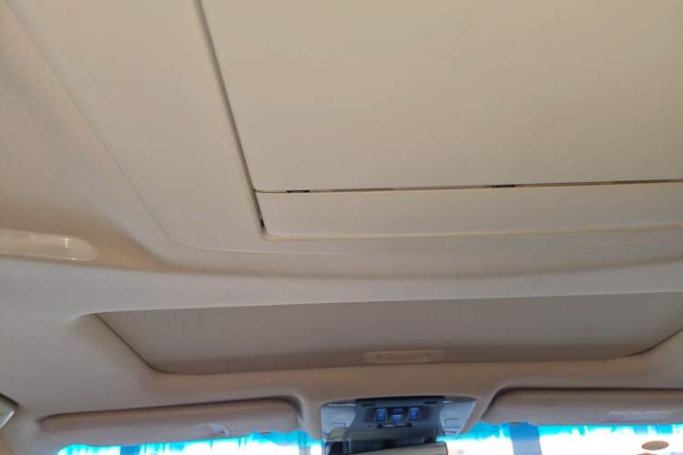 Used Toyota Alphard 2019 Dual-Engine 2.5L Luxury Edition Headliner
