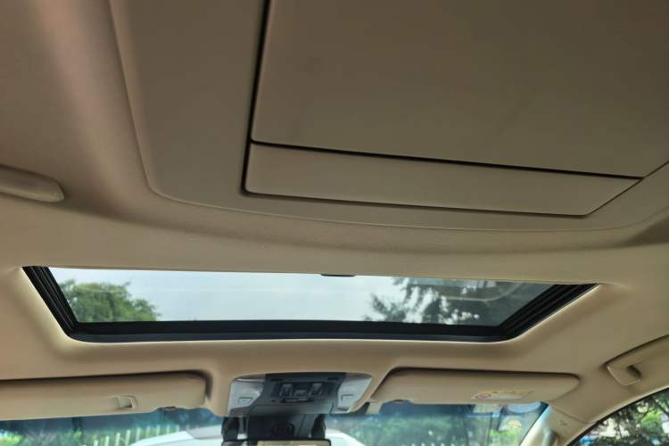 Used Toyota Alphard 2019 Dual-Engine 2.5L Prestige Edition Headliner