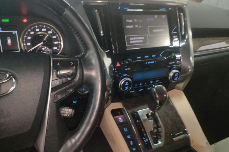 Used Toyota Alphard 2019 Dual-Engine 2.5L Prestige Edition Interior 2