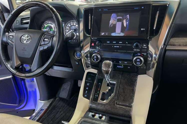 Used Toyota Alphard 2019 Dual-Engine 2.5L Prestige Edition Interior 5