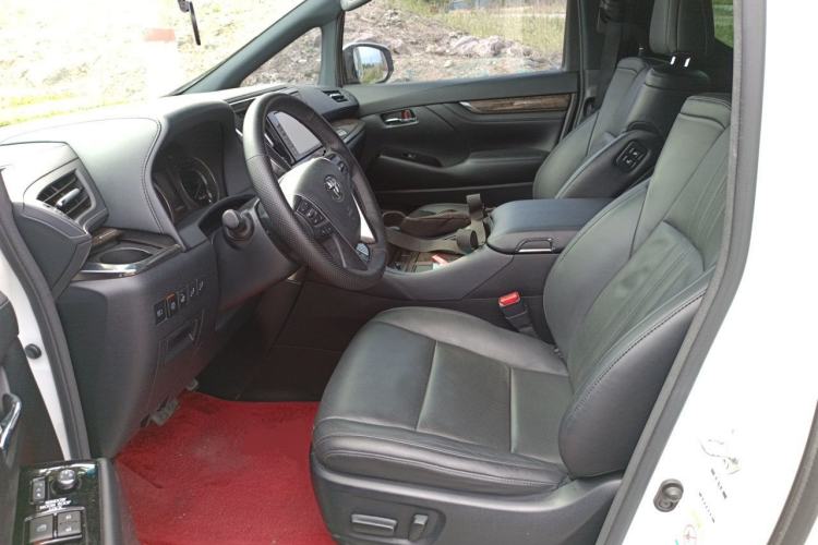 Used Toyota Alphard 2019 Dual-Engine 2.5L Prestige Edition Left Front Seat