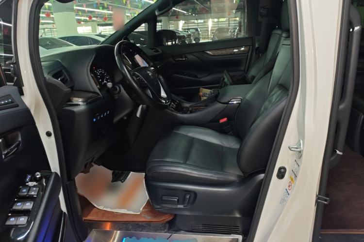 Used Toyota Alphard 2019 Dual-Engine 2.5L Prestige Edition Left Front Seat