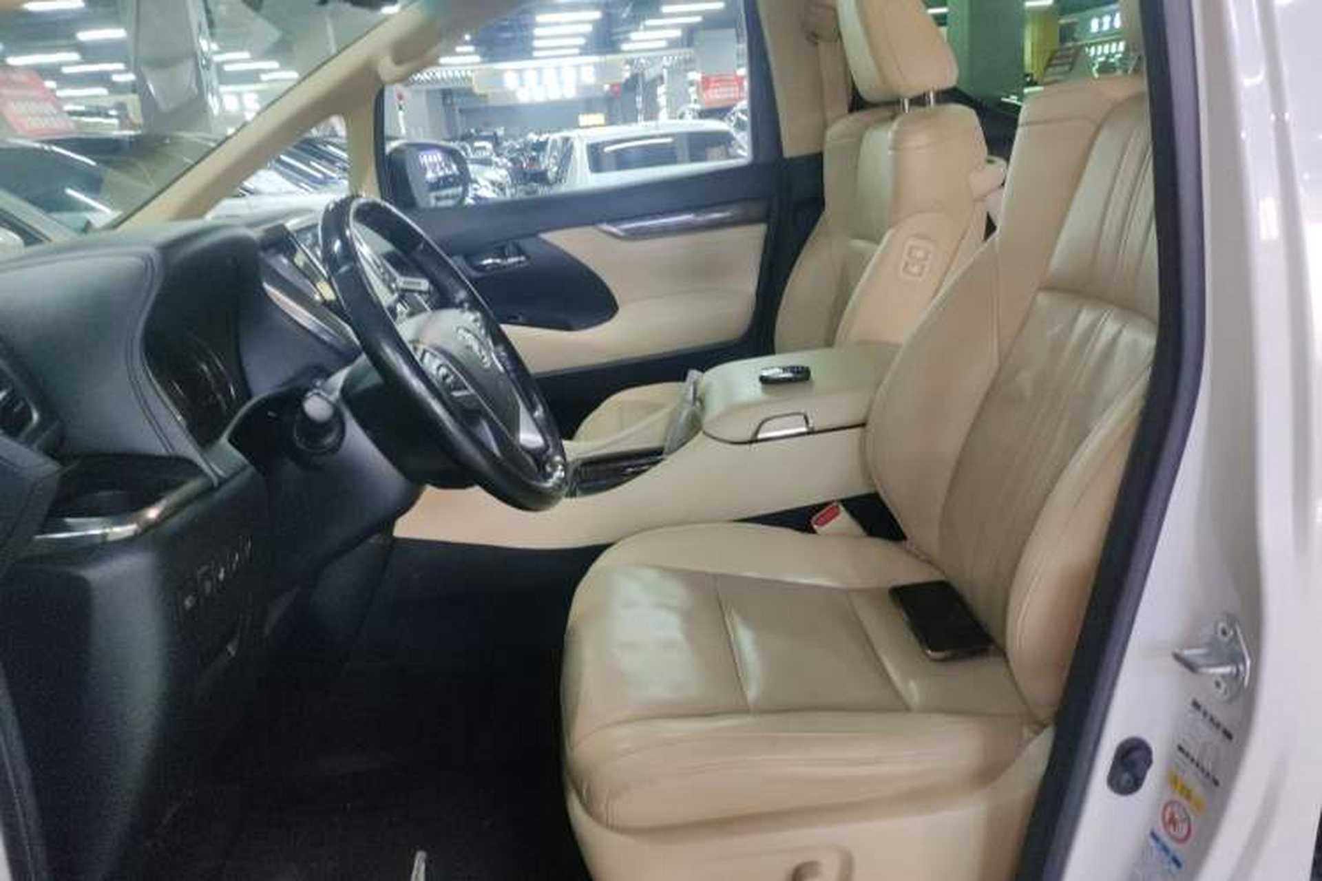Used Toyota Alphard 2019 Dual-Engine 2.5L Prestige Edition Left Front Seat