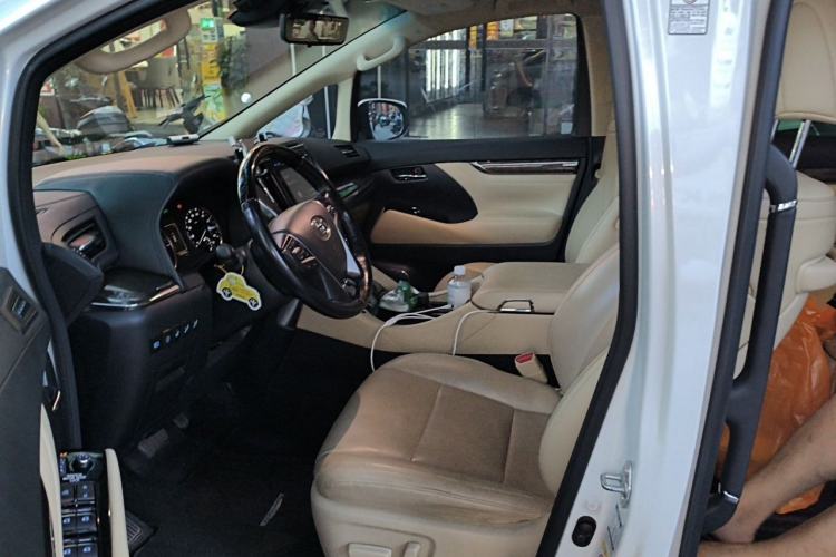 Used Toyota Alphard 2019 Dual-Engine 2.5L Prestige Edition Left Front Seat