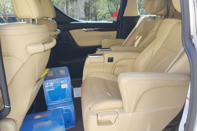 Used Toyota Alphard 2019 Dual-Engine 2.5L Luxury Edition Left Rear Seat