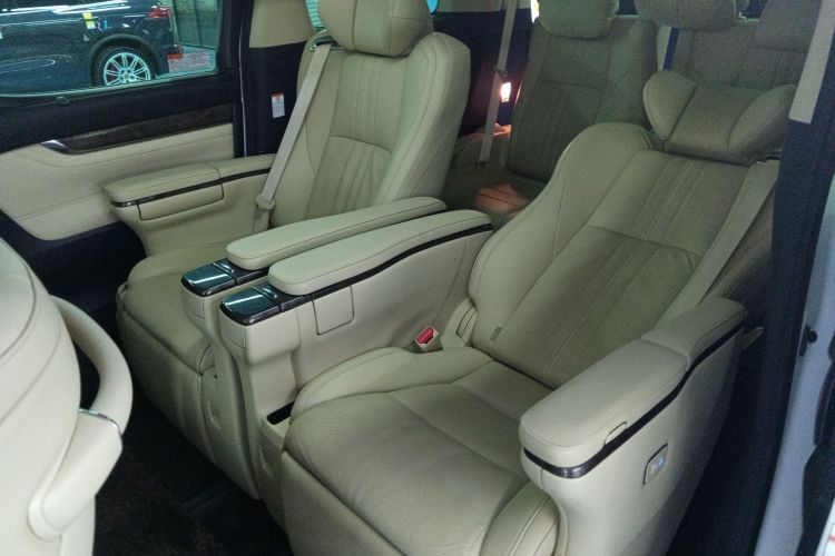 Used Toyota Alphard 2019 Dual-Engine 2.5L Luxury Edition Left Rear Seat