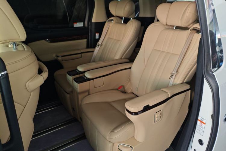 Used Toyota Alphard 2019 Dual-Engine 2.5L Luxury Edition Left Rear Seat