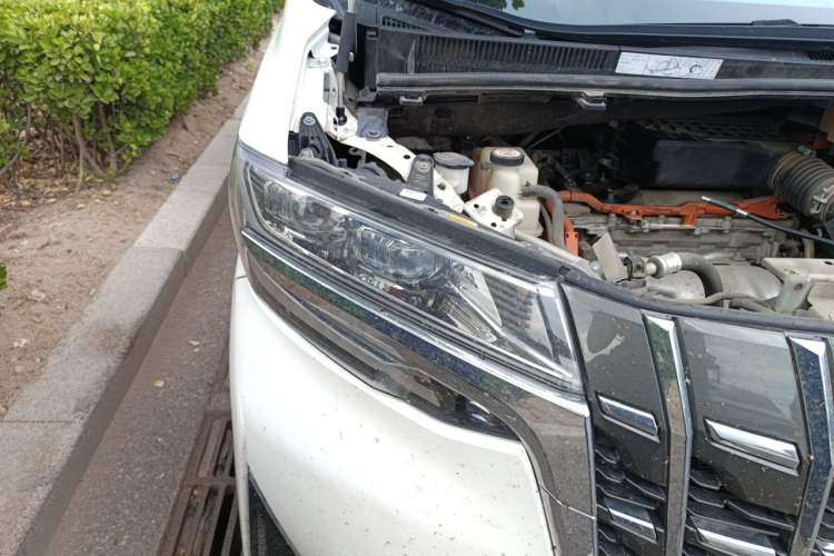 Used Toyota Alphard 2019 Dual-Engine 2.5L Prestige Edition Right Front Headlight