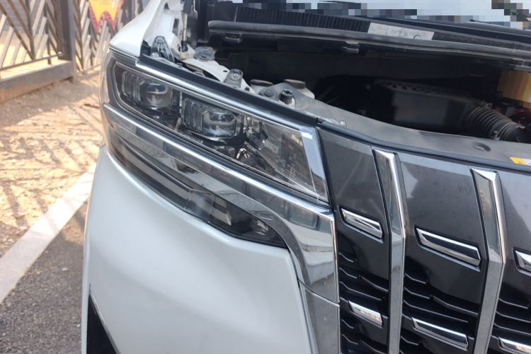 Used Toyota Alphard 2019 Dual-Engine 2.5L Prestige Edition Right Front Headlight