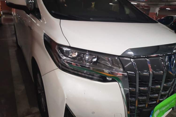 Used Toyota Alphard 2019 Dual-Engine 2.5L Prestige Edition Right Front Headlight