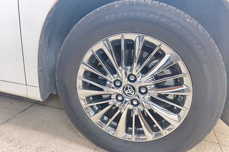 Used Toyota Alphard 2019 Dual-Engine 2.5L Prestige Edition Right Front Wheel Hub