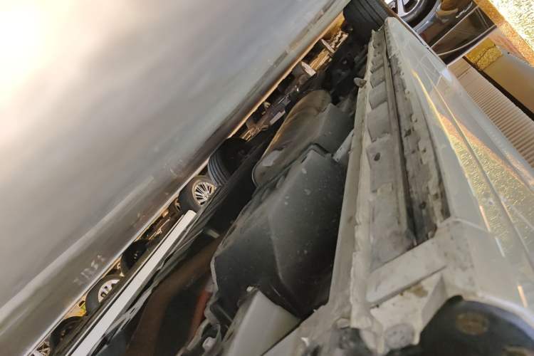 Used Toyota Alphard 2019 Dual-Engine 2.5L Luxury Edition Right Side Sill