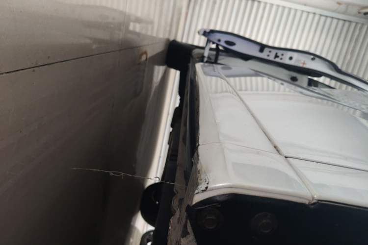 Used Toyota Alphard 2019 Dual-Engine 2.5L Luxury Edition Right Side Sill
