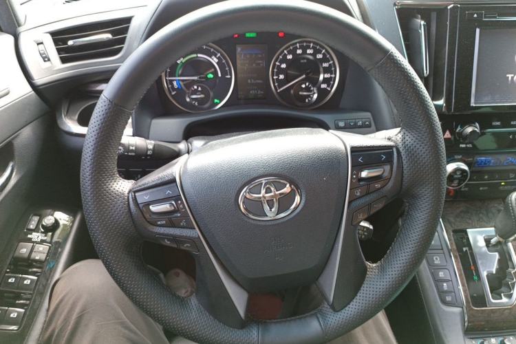 Used Toyota Alphard 2019 Dual-Engine 2.5L Prestige Edition Steering Wheel