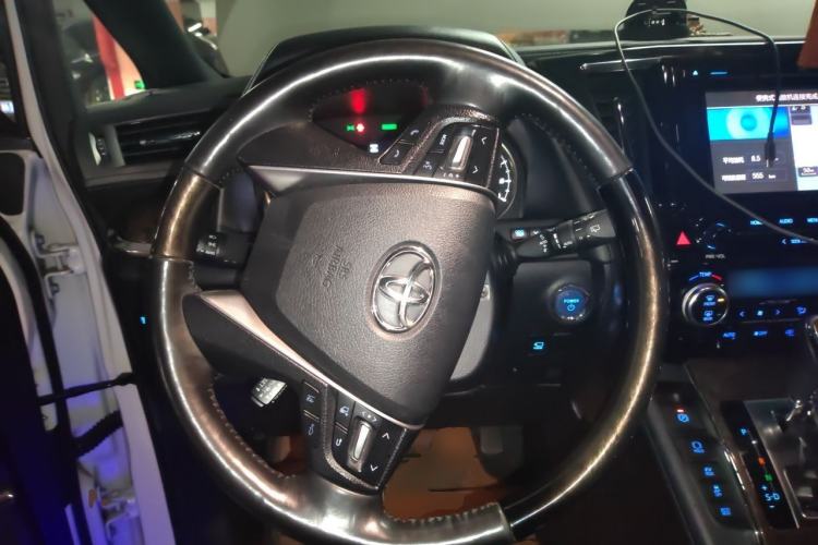 Used Toyota Alphard 2019 Dual-Engine 2.5L Prestige Edition Steering Wheel