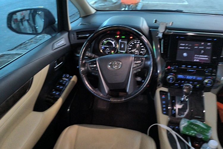 Used Toyota Alphard 2019 Dual-Engine 2.5L Prestige Edition Steering Wheel
