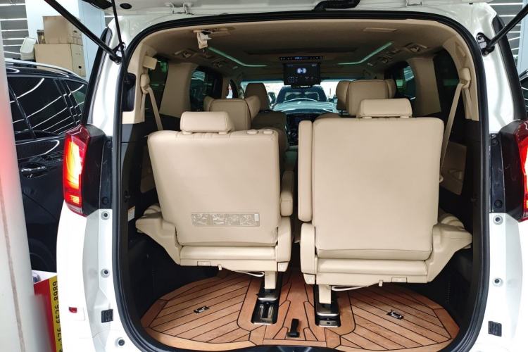 Used Toyota Alphard 2019 Dual-Engine 2.5L Prestige Edition Trunk