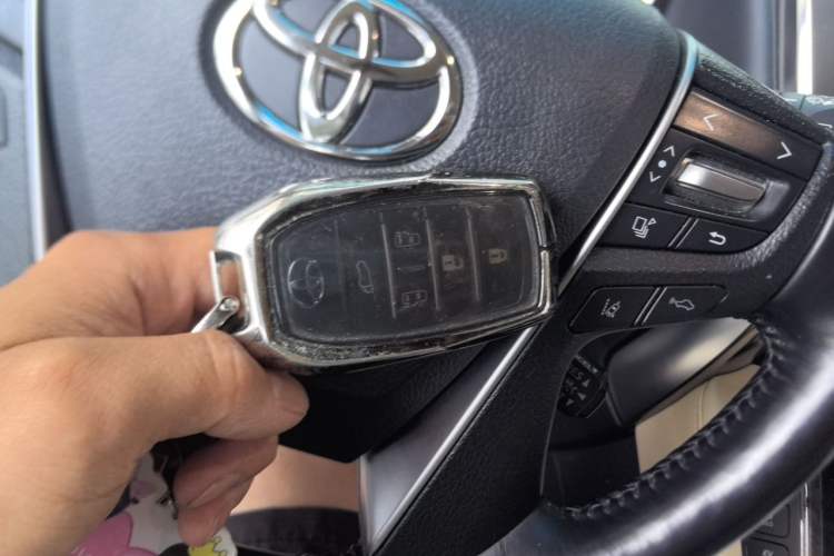 Used Toyota Alphard 2019 Dual-Engine 2.5L Prestige Edition Vehicle Key