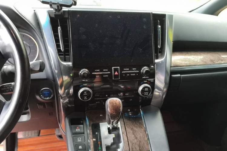 Used Toyota Alphard 2020 Dual-Engine 2.5L Prestige Edition Audio And AC Panel