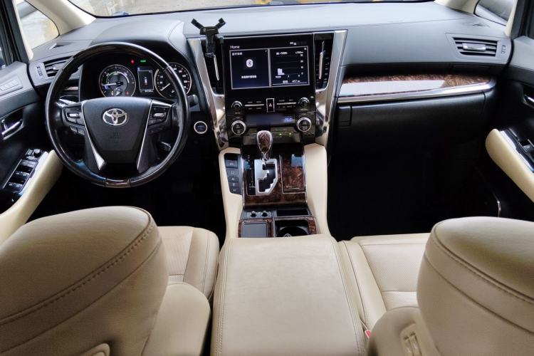 Used Toyota Alphard 2020 Dual-Engine 2.5L Luxury Edition Center Console