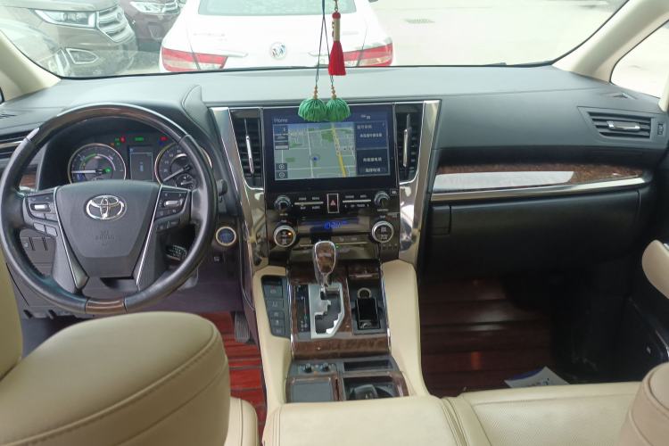 Used Toyota Alphard 2020 Dual-Engine 2.5L Luxury Edition Center Console