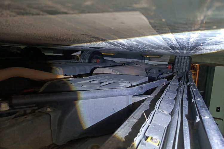 Used Toyota Alphard 2020 Dual-Engine 2.5L Prestige Edition Chassis Front Right